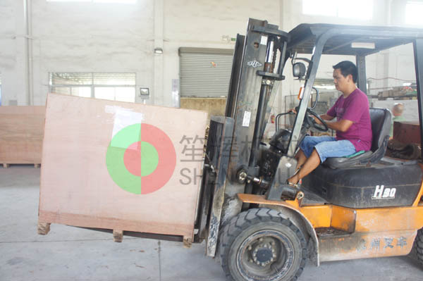 آلة قطع الجزر