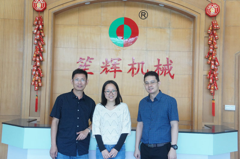 مقشرة الخضروات