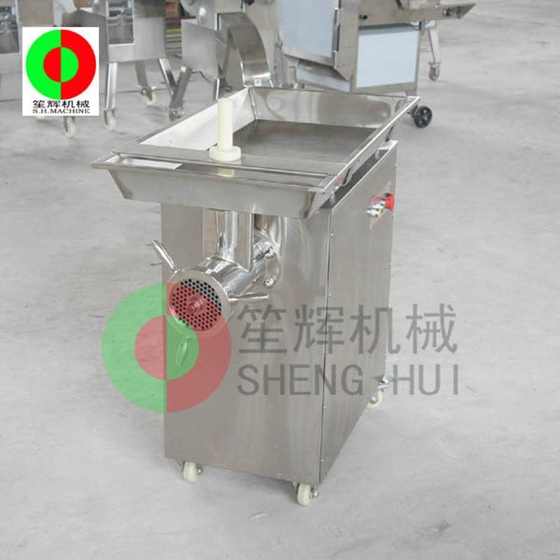 مفرمة اللحم الكهربائية