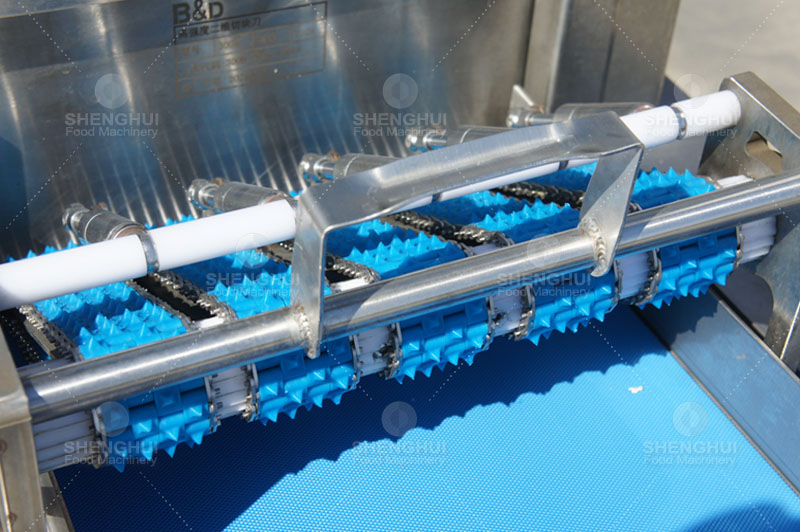 آلة قطع السمك