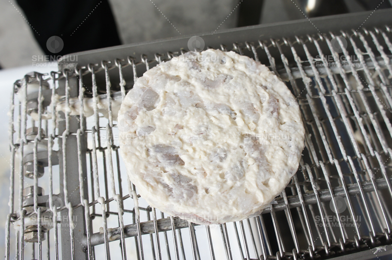 فطيرة السمك صنع آلة