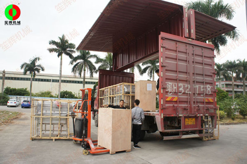 آلة تجهيز الفاكهة والخضروات