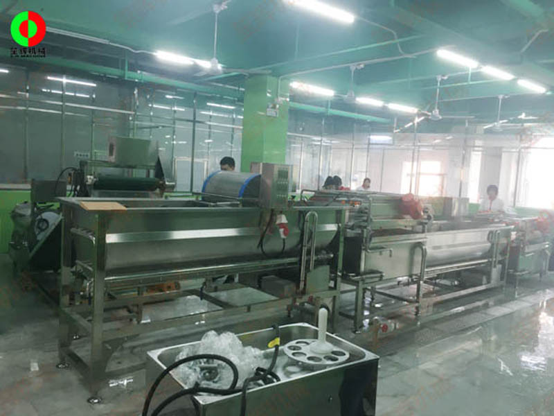 قطع من اللحم البقري