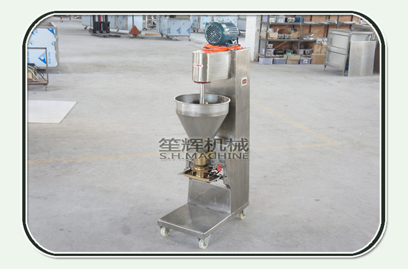 ماكينة صنع كرات اللحم الآلية